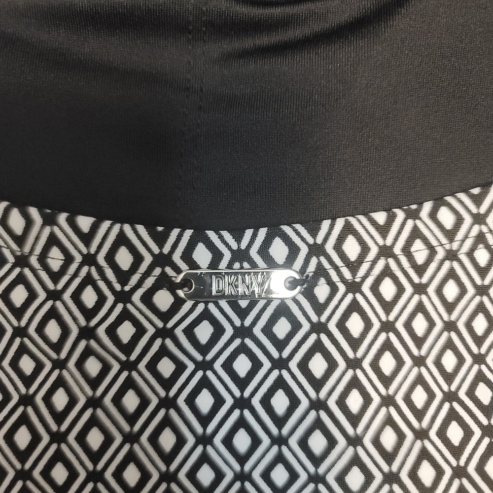 NWT DKNY converting one piece. - Picture 4 of 6